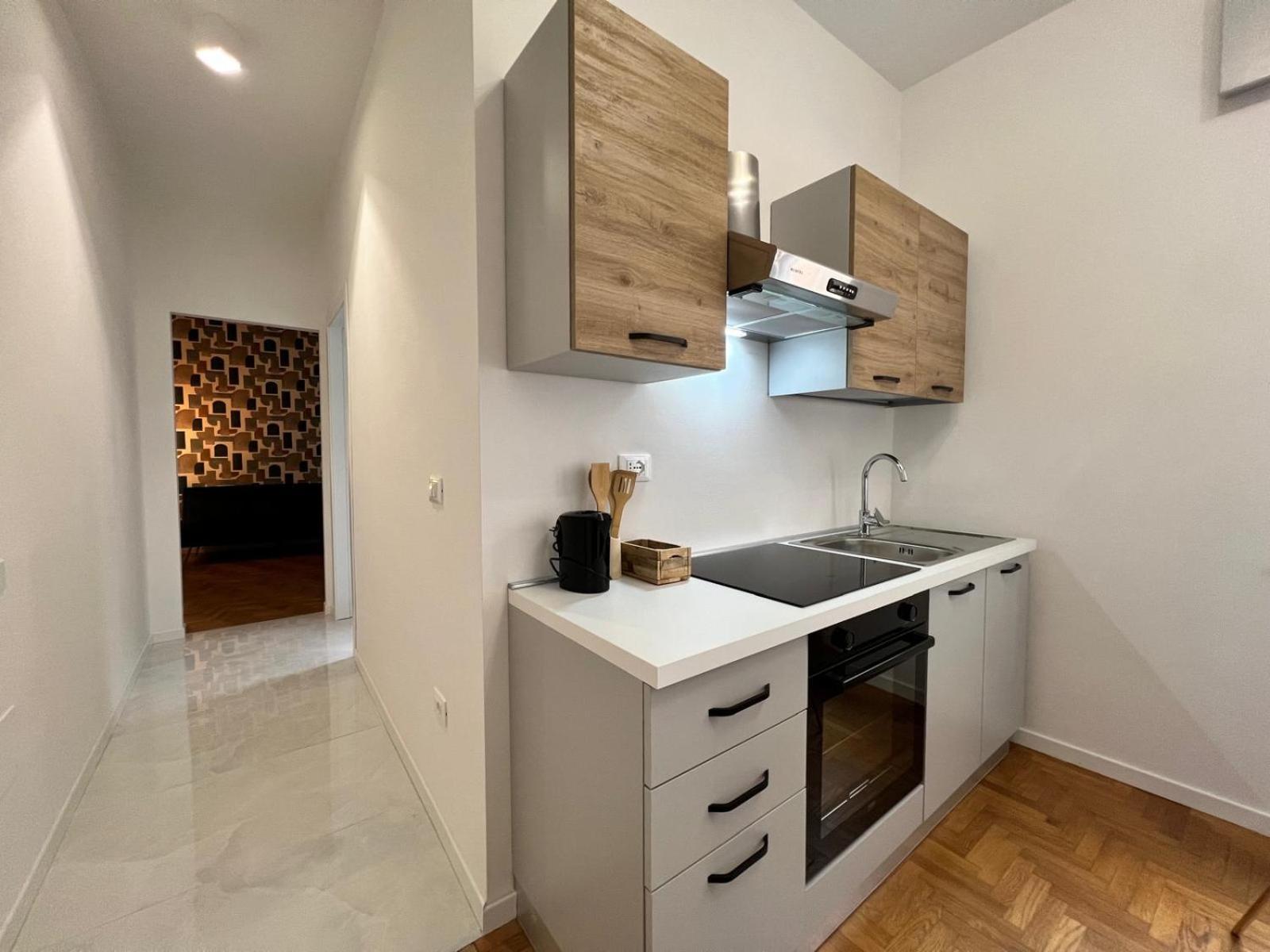 Frame Of Verona Apartments ภายนอก รูปภาพ